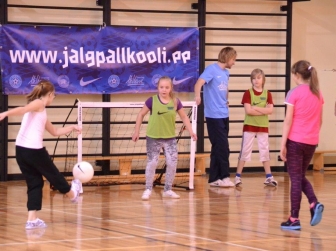 Kooliprojekt Uuemõisa koolis